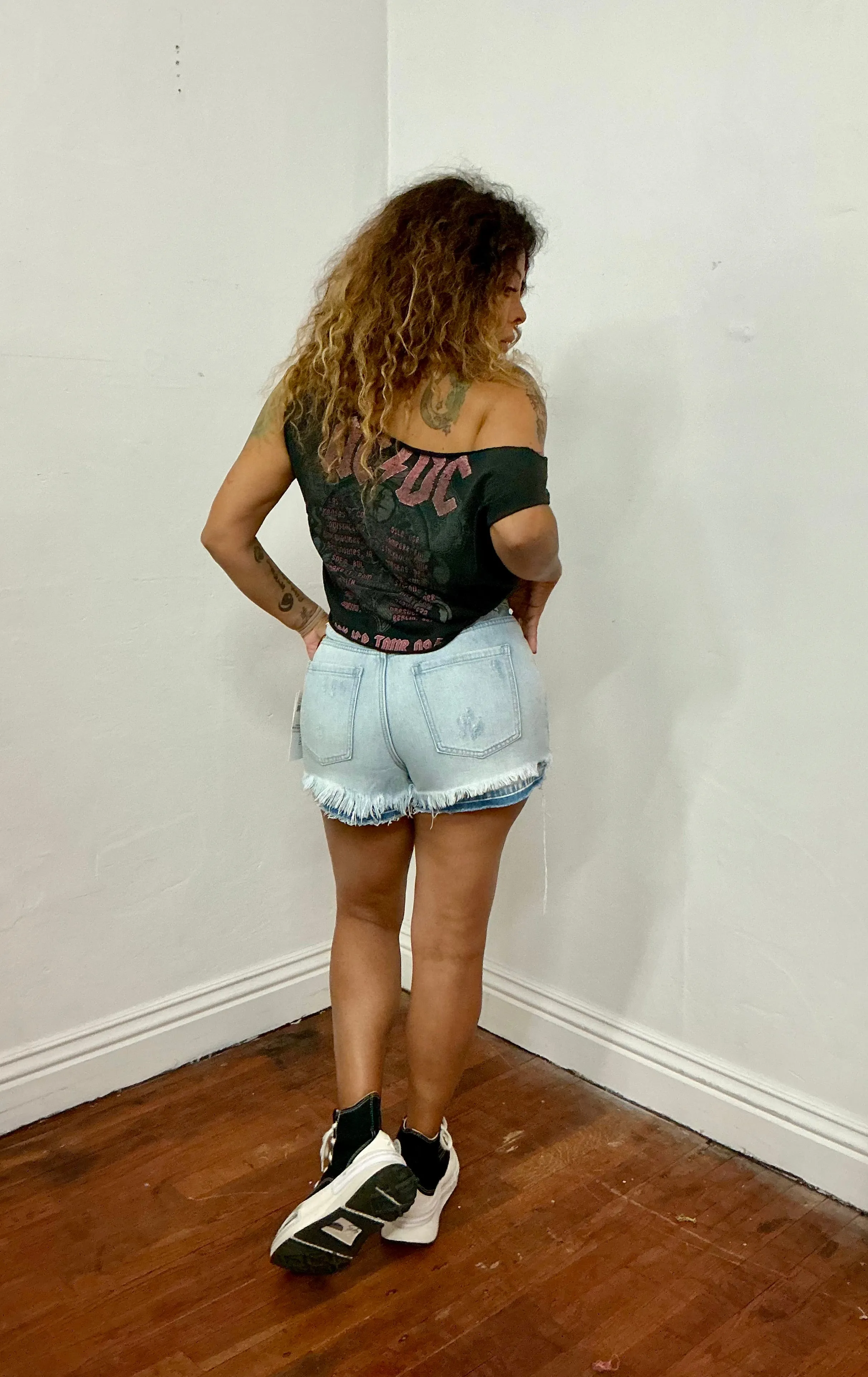 Boule Trouble Short In Ultra Light Wash