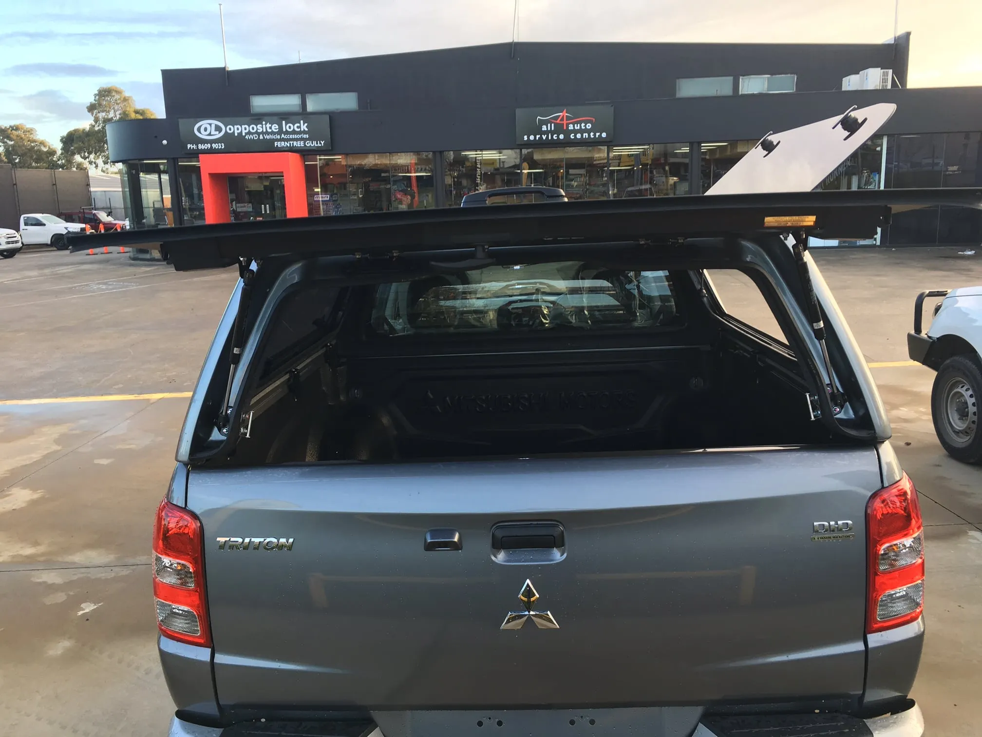 FlexiTrade Canopy | Flexiglass