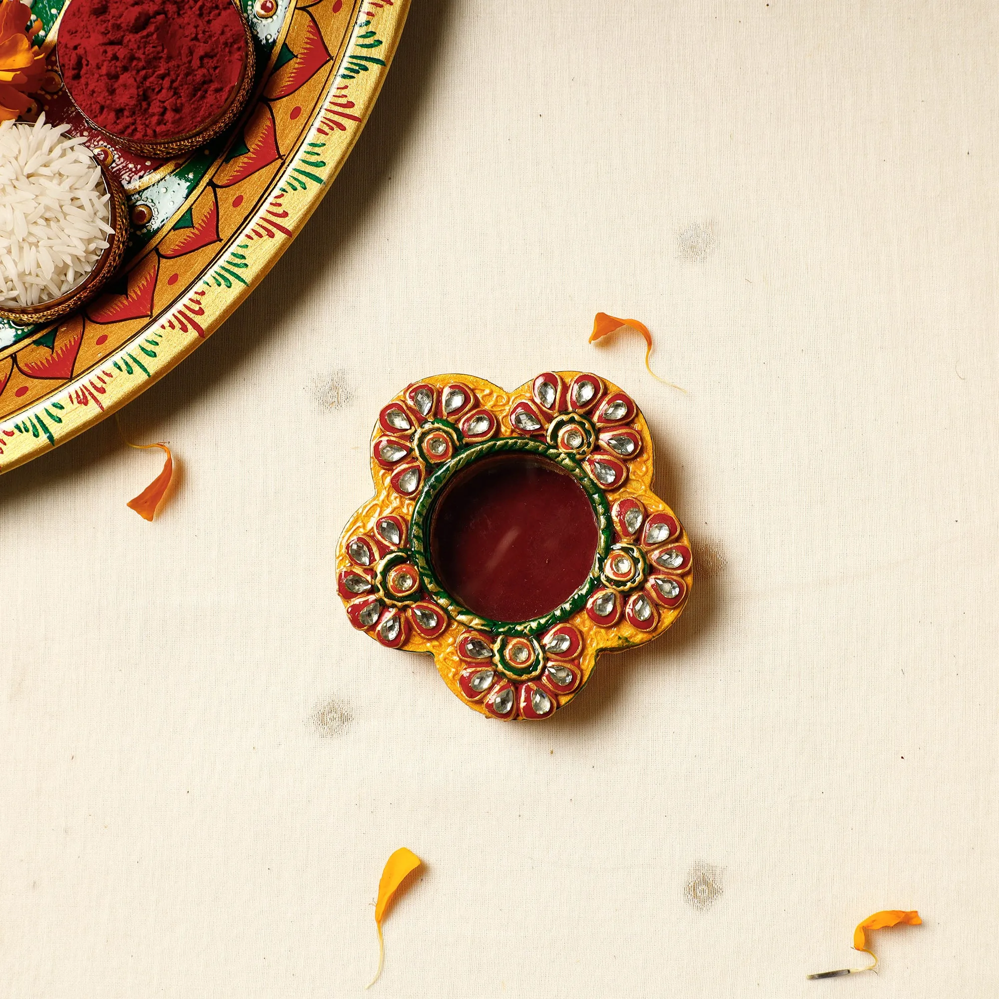 Flower - Decorative Handpainted Wooden Coin Dibbi