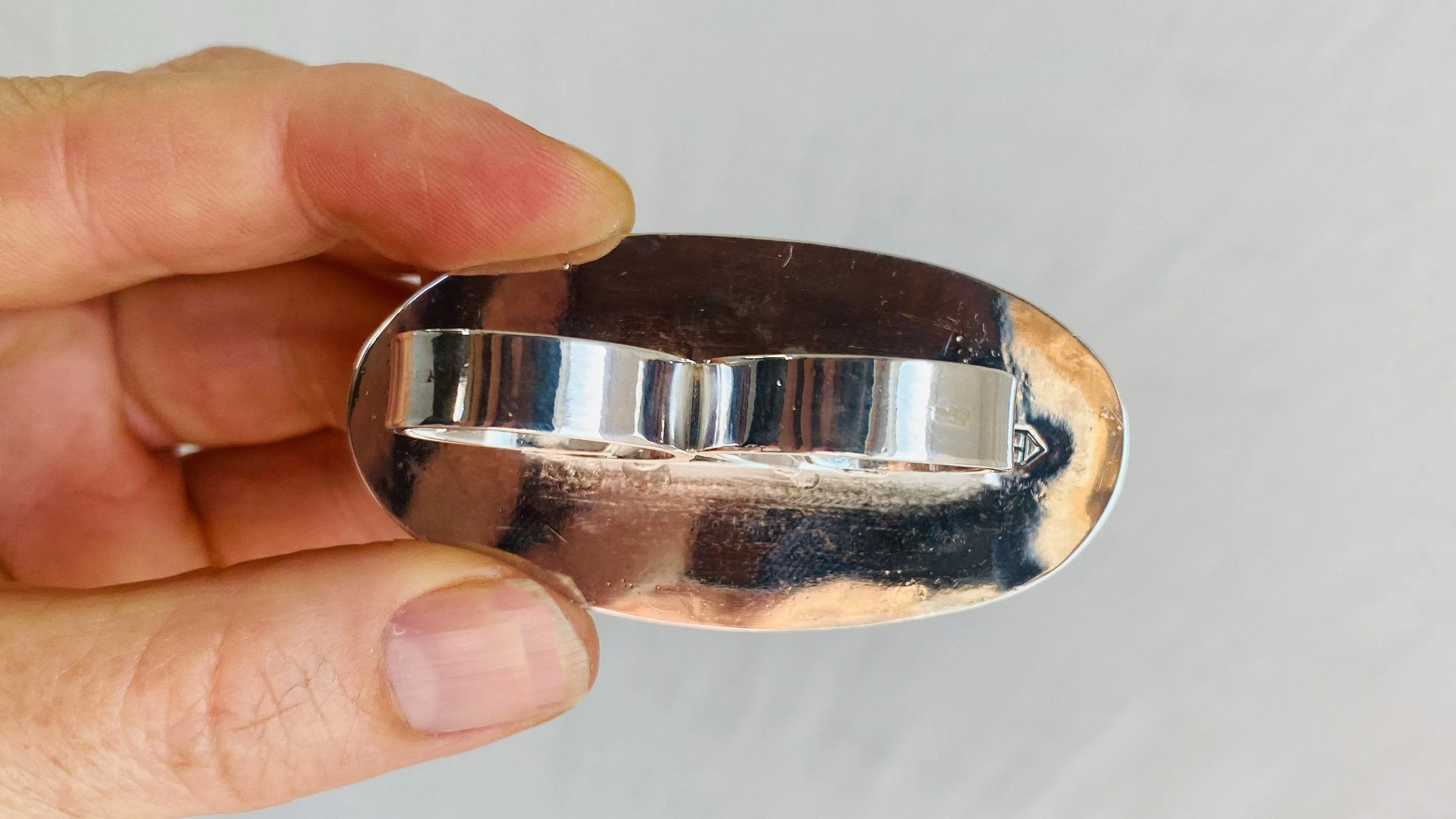 Labradorite Two Finger Ring. Adjustable. Gorgeous Flash.