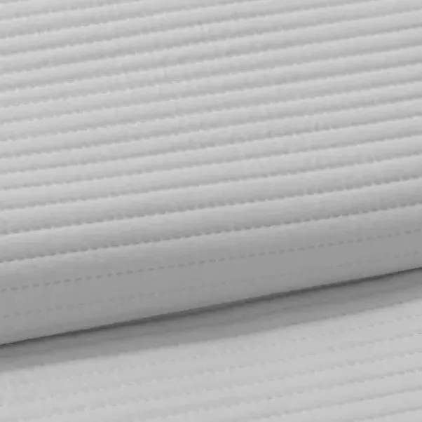 Light Grey Super Soft Pinsonic Bedspread