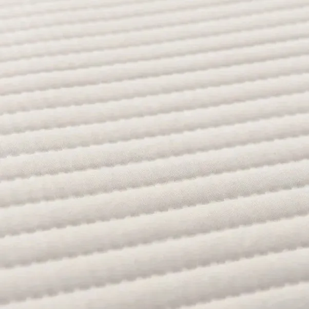 Natural Super Soft Pinsonic Bedspread