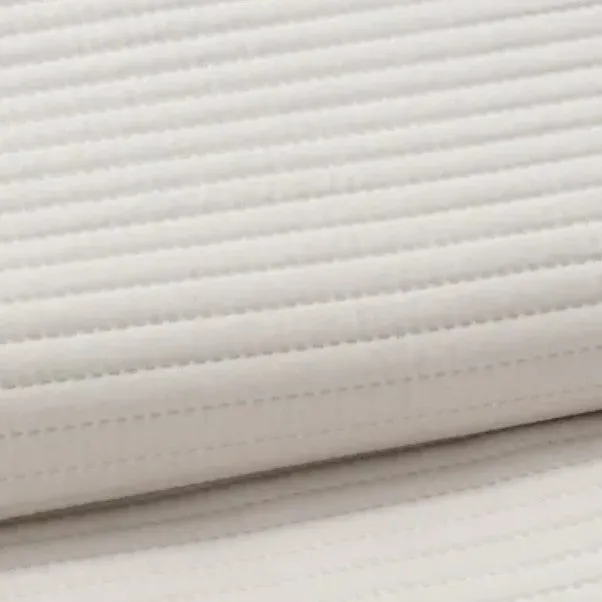 Natural Super Soft Pinsonic Bedspread