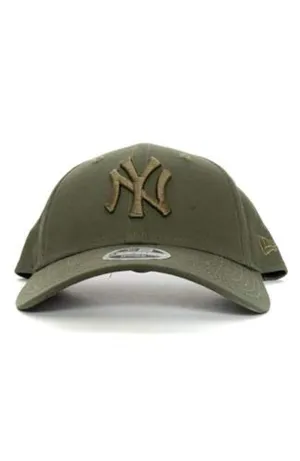 New York Yankees 9FORTY Cloth Strap Khaki