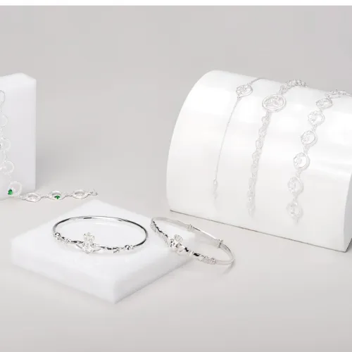 Plain Claddagh Bracelet