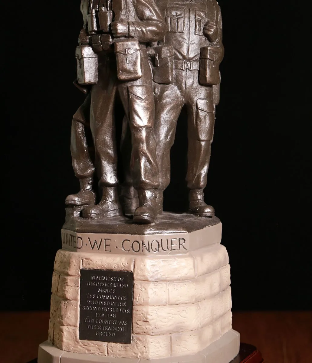 Spean Bridge Commando Memorial - Painted Base B77hp
