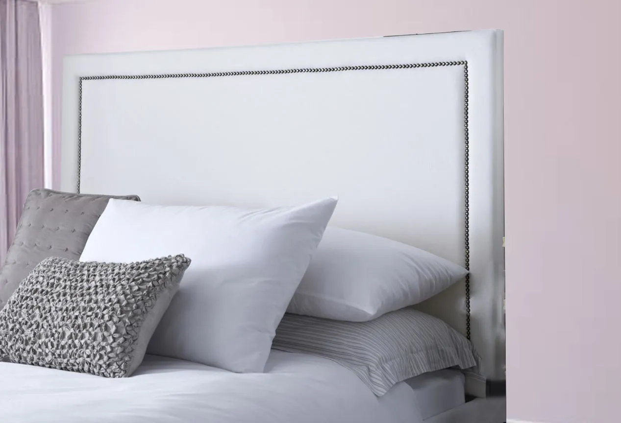 Timeless Tufts Headboard: Luxurious Contemporary Elegance